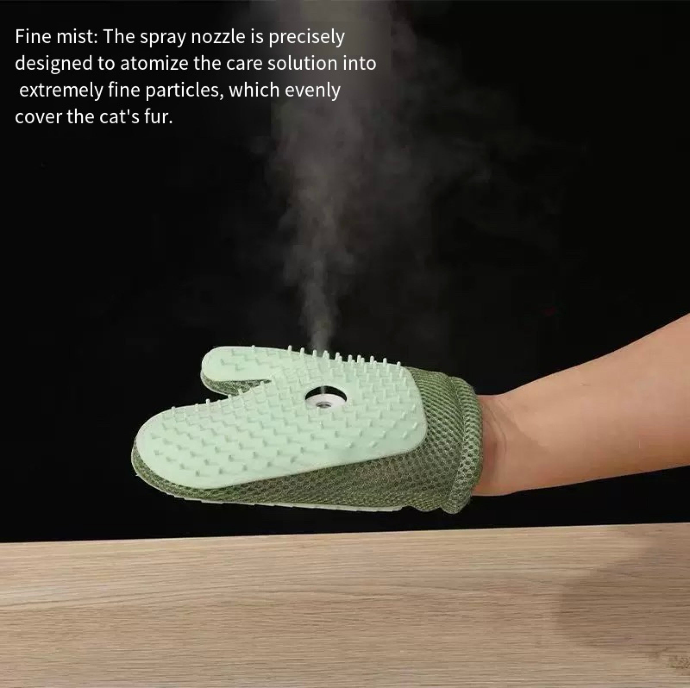 Spray grooming gloves for cat