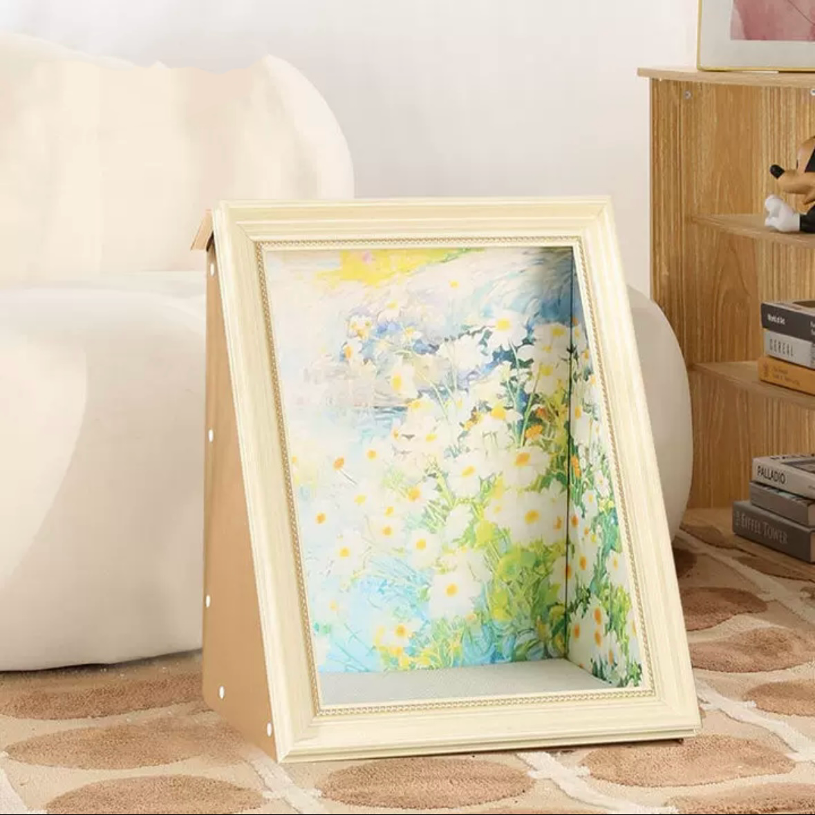 Oil painting cat scratching board