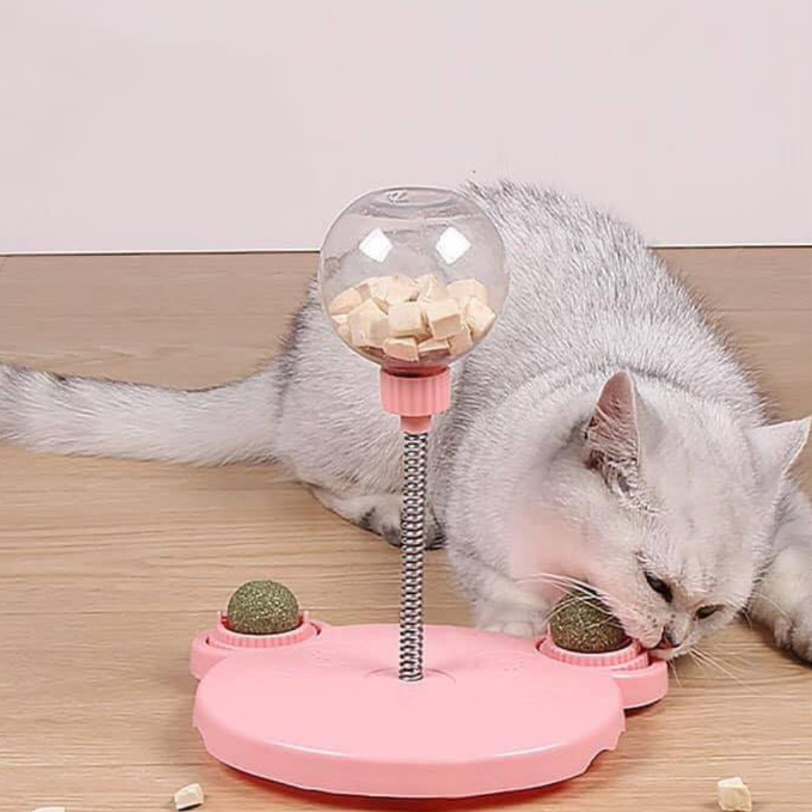 Pet Self-Playing Ball